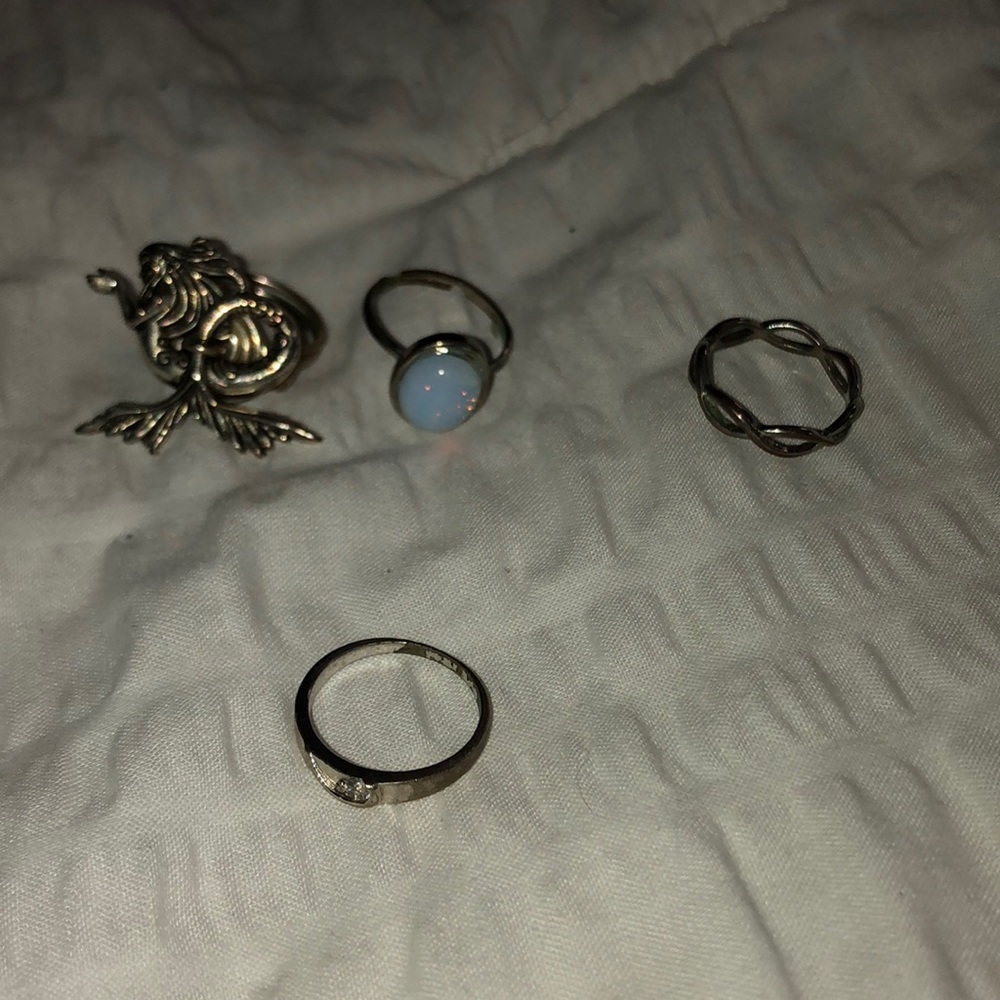 bundle of rings